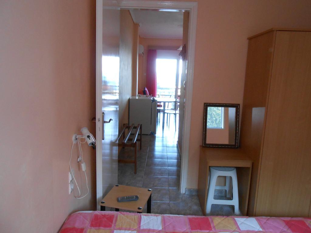 Asimenia Studios Achladi Room photo